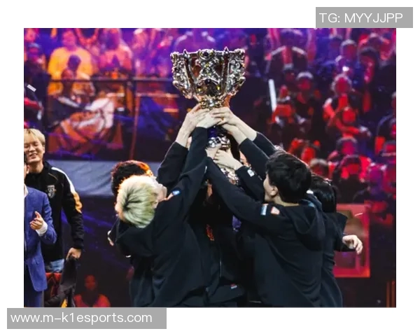 esports数据FPX战队在英雄联盟力量排行榜中荣获第4名展现强大实力与团队合作精神